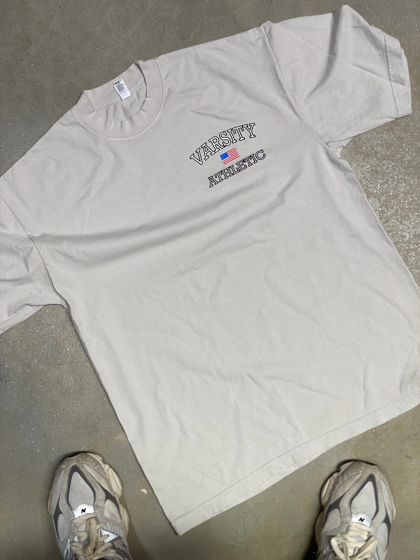 VARSITY FLAG T-SHIRT
